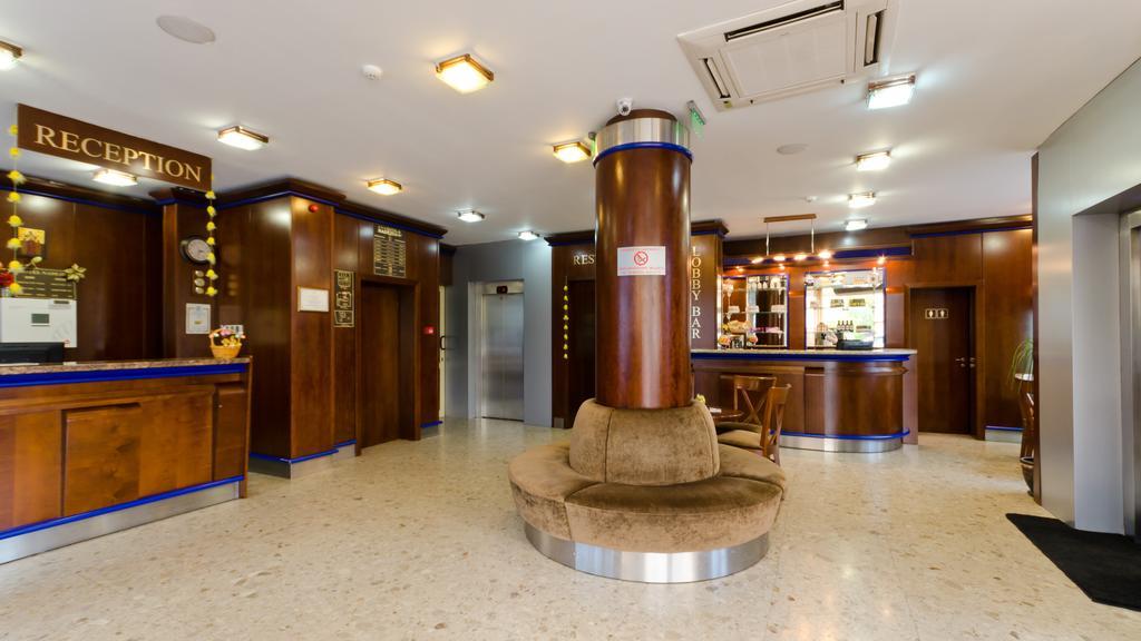 Nadejda Hotel Sofia Exterior foto